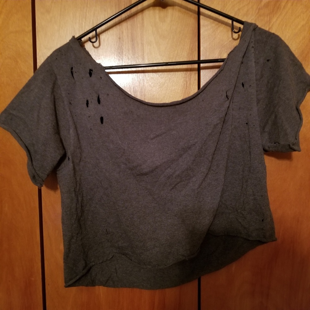Distressed Cropped Tee - Picture 5 of 5